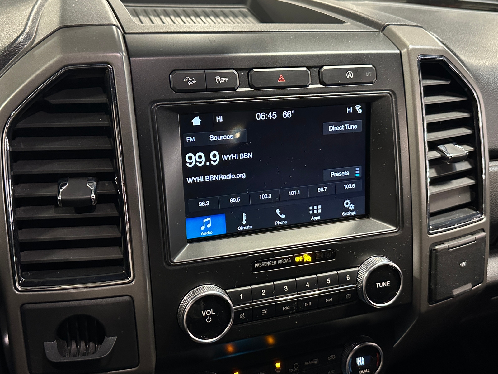 Thumbnail: 2019 Ford Expedition - 4