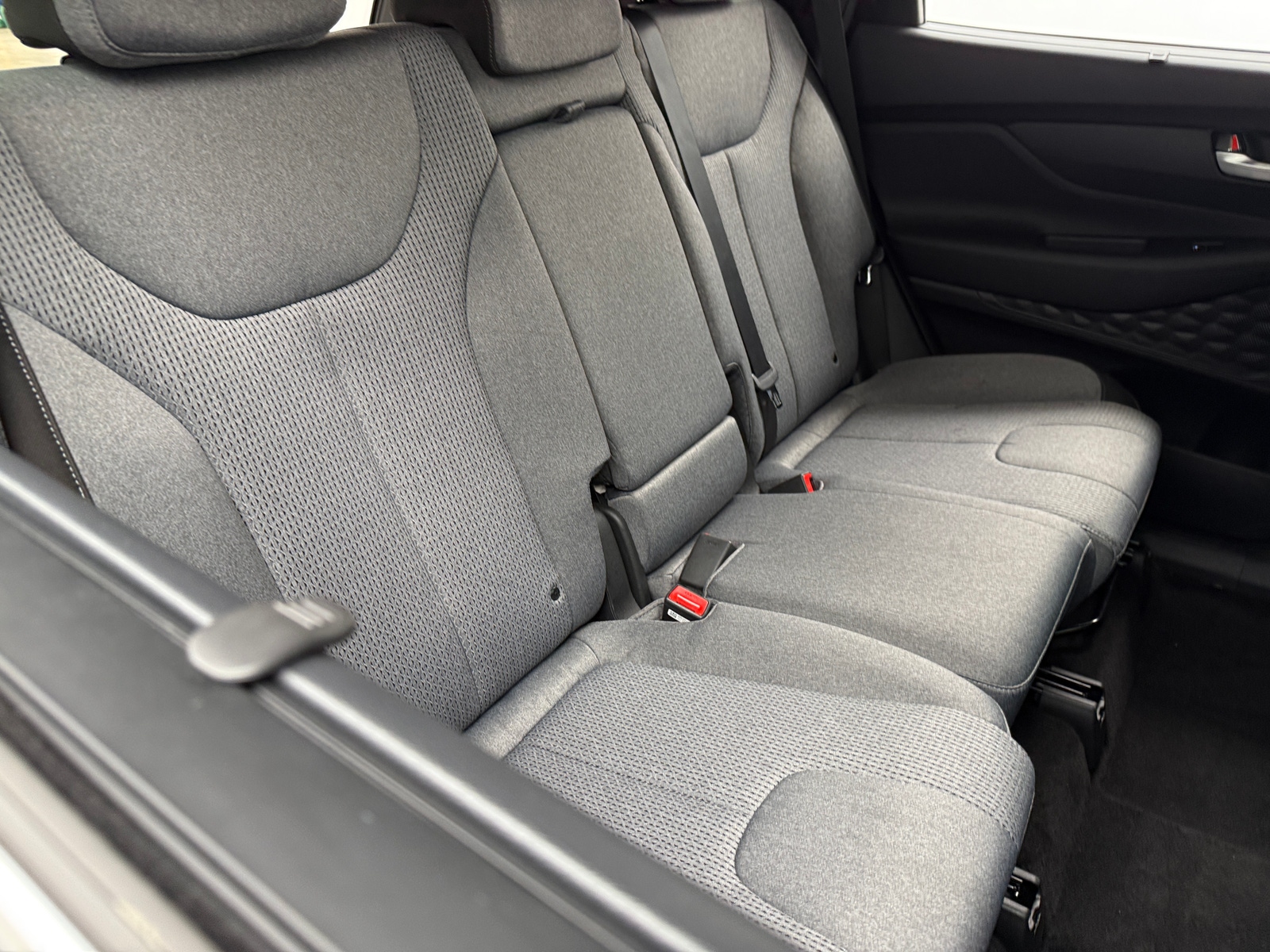 Thumbnail: 2022 Hyundai Santa Fe - 6