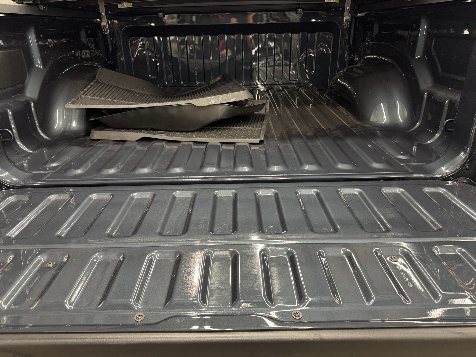 Thumbnail: 2025 RAM 1500 - 7