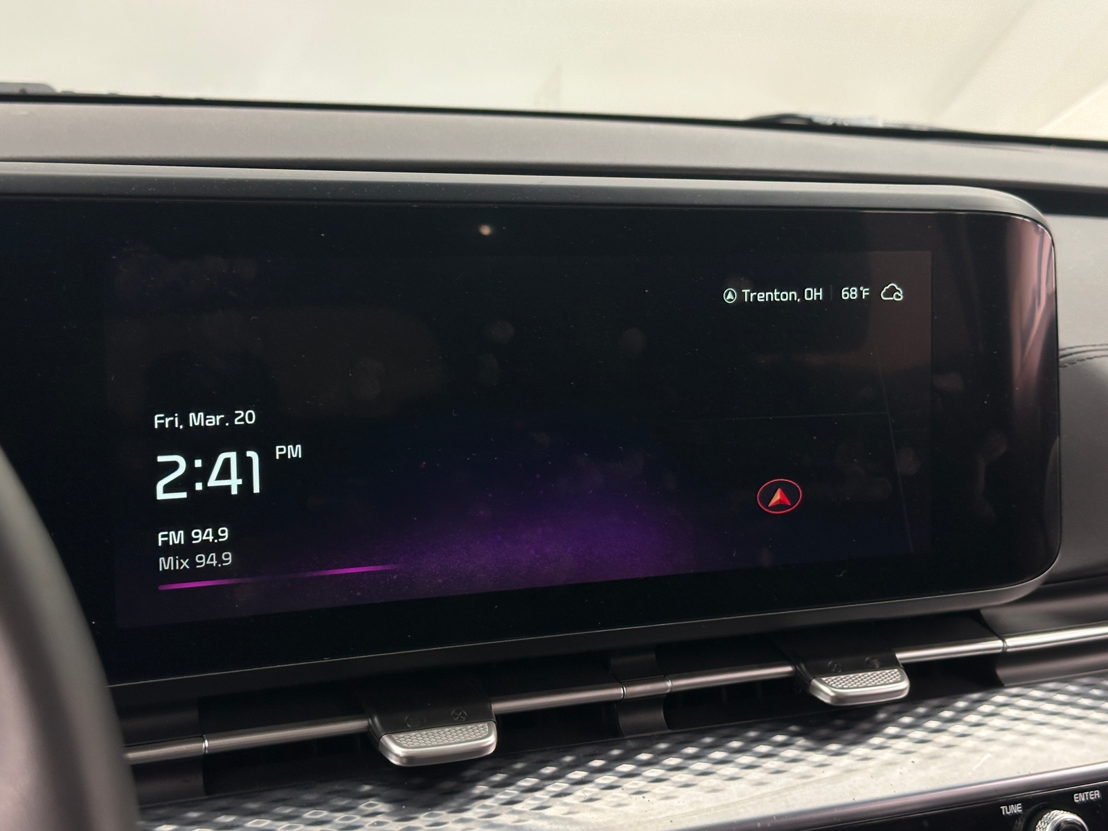 Thumbnail: 2024 Kia Carnival - 3