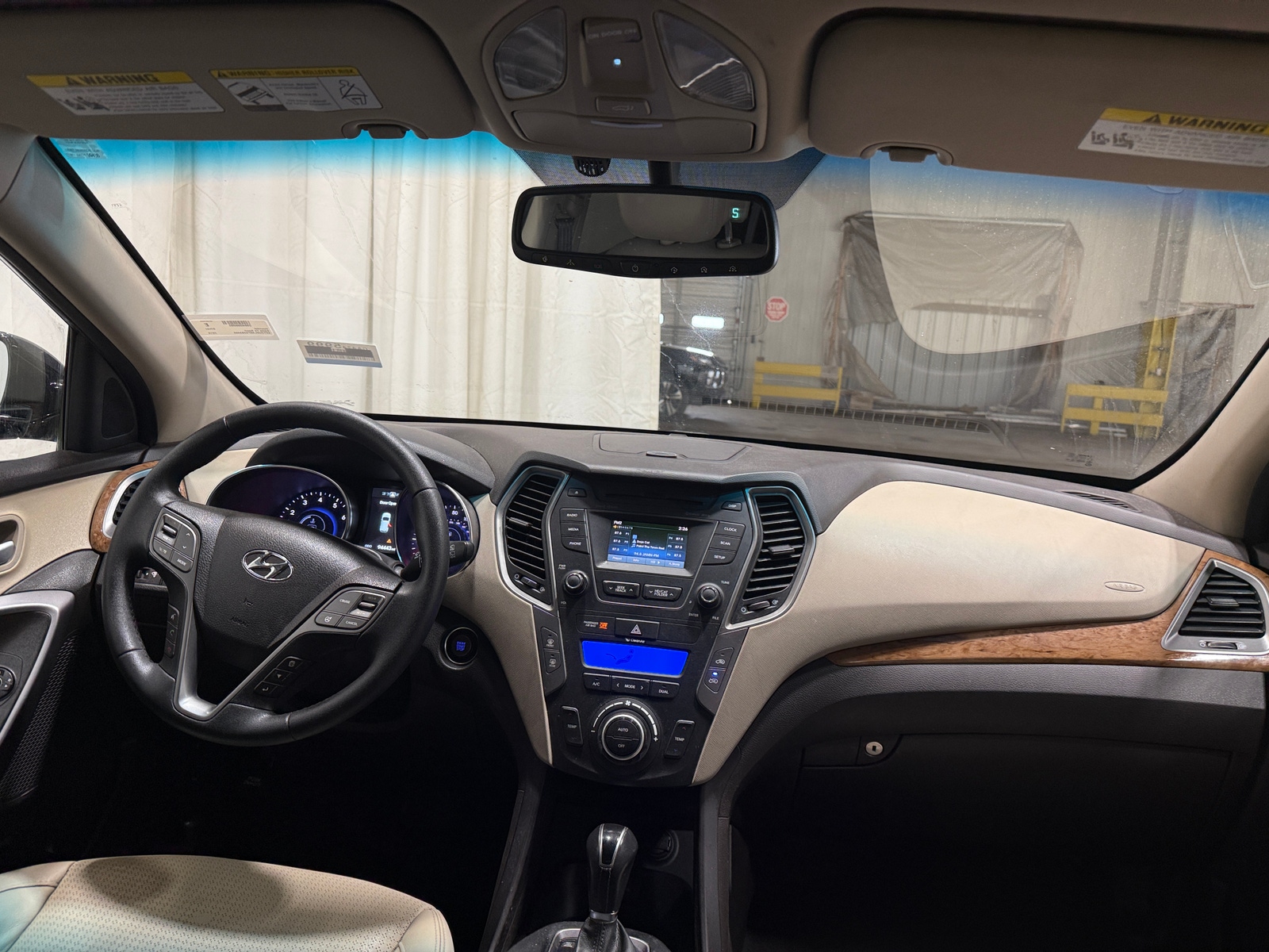 Thumbnail: 2015 Hyundai Santa Fe - 2