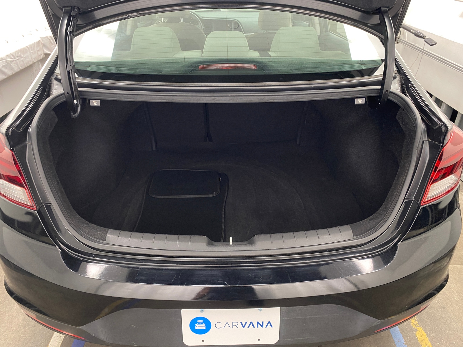 Thumbnail: 2019 Hyundai Elantra - 7