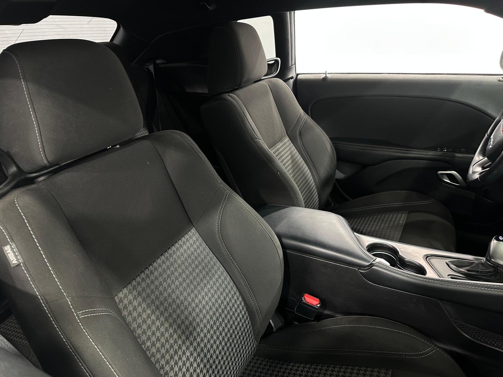 Thumbnail: 2022 Dodge Challenger - 2