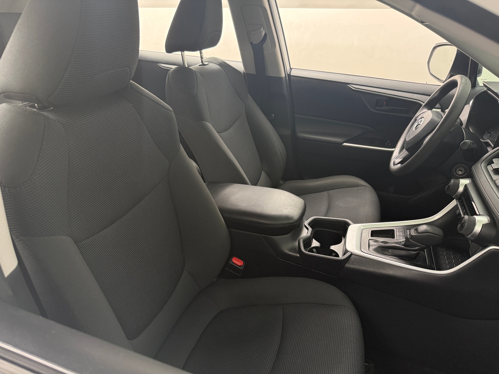 Thumbnail: 2019 Toyota RAV4 - 2