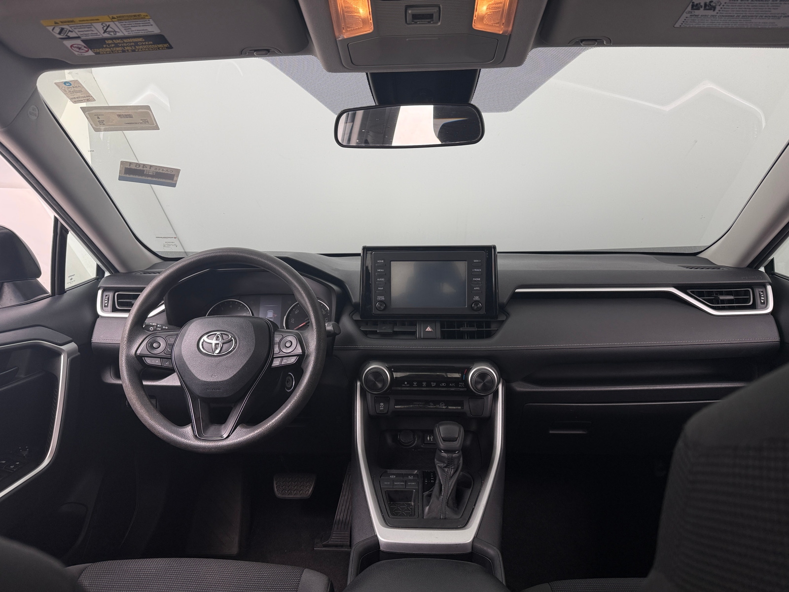 Thumbnail: 2019 Toyota RAV4 - 3