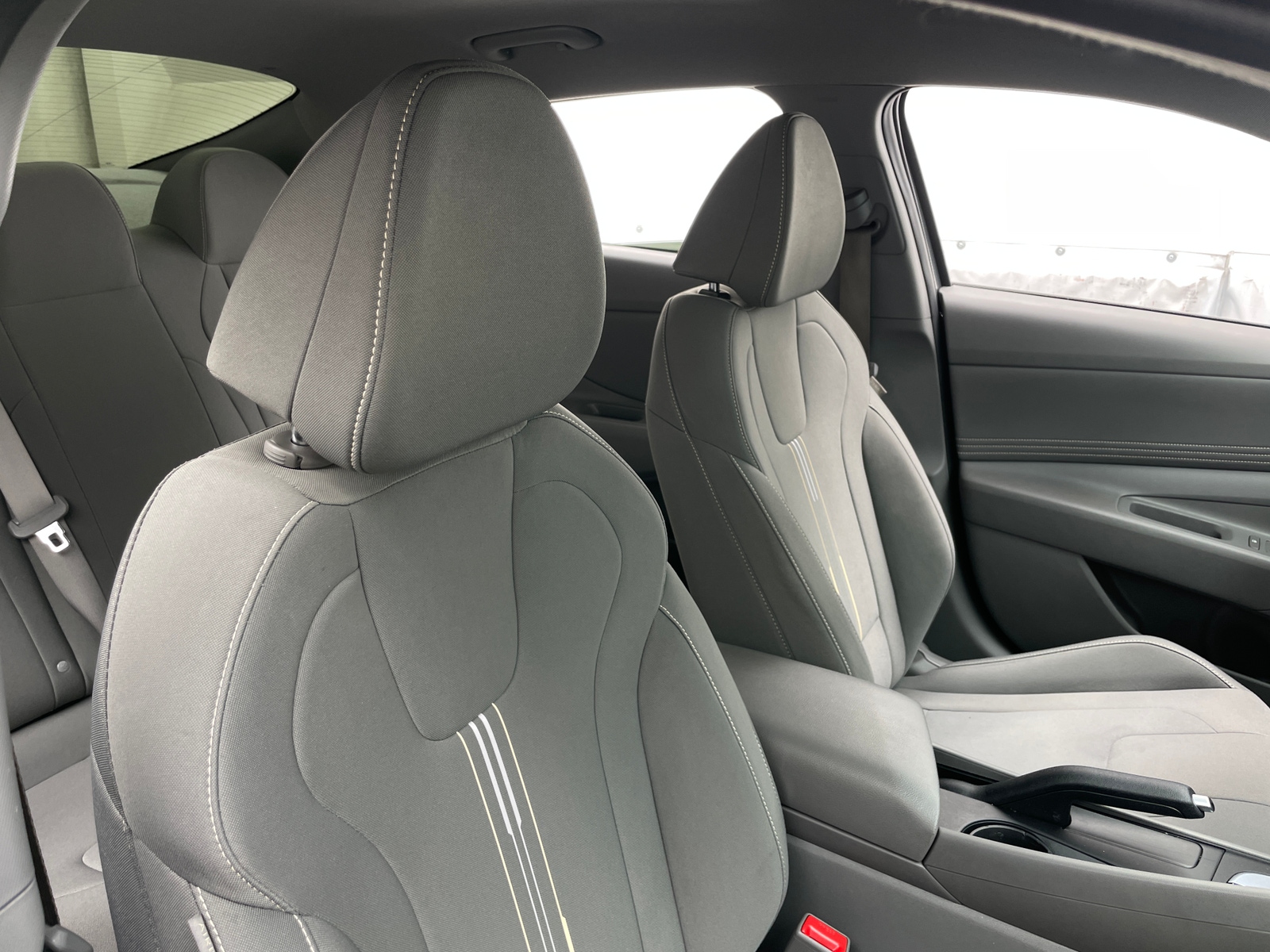 Thumbnail: 2025 Hyundai Elantra - 2