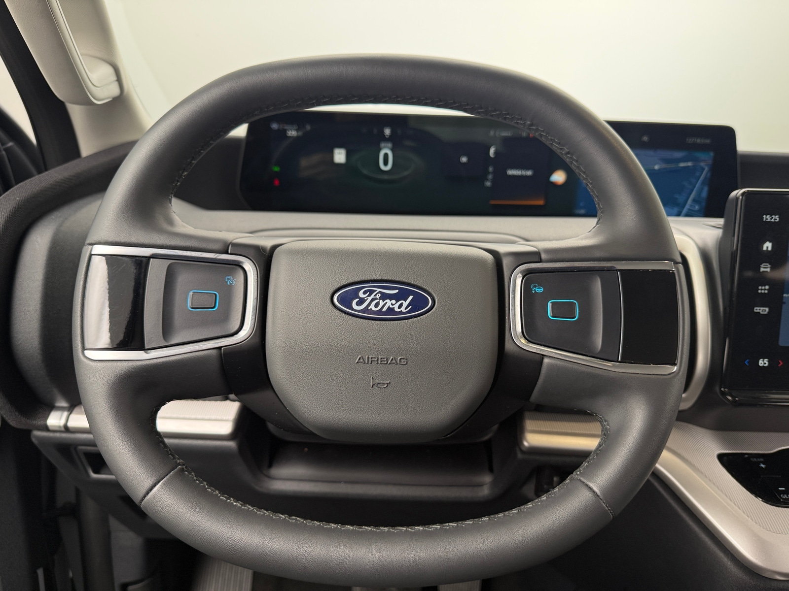 Thumbnail: 2025 Ford Expedition - 5