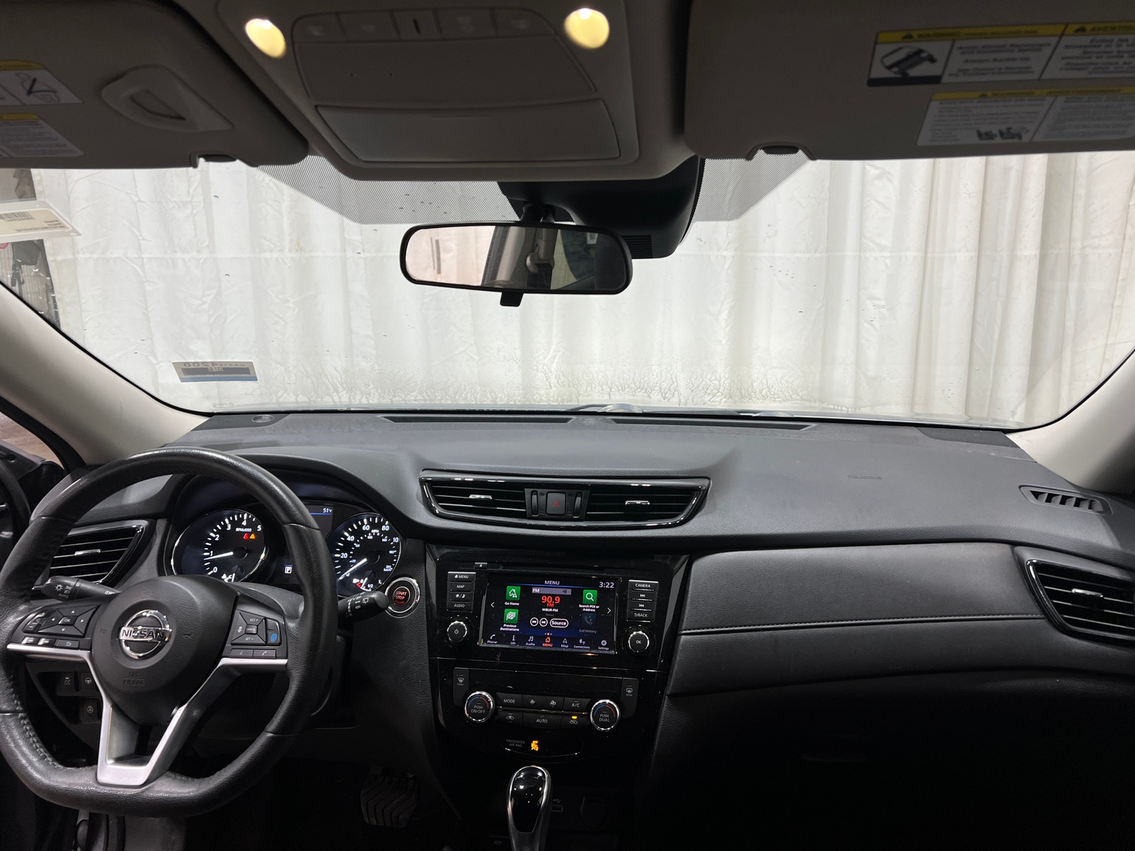 Thumbnail: 2019 Nissan Rogue - 3