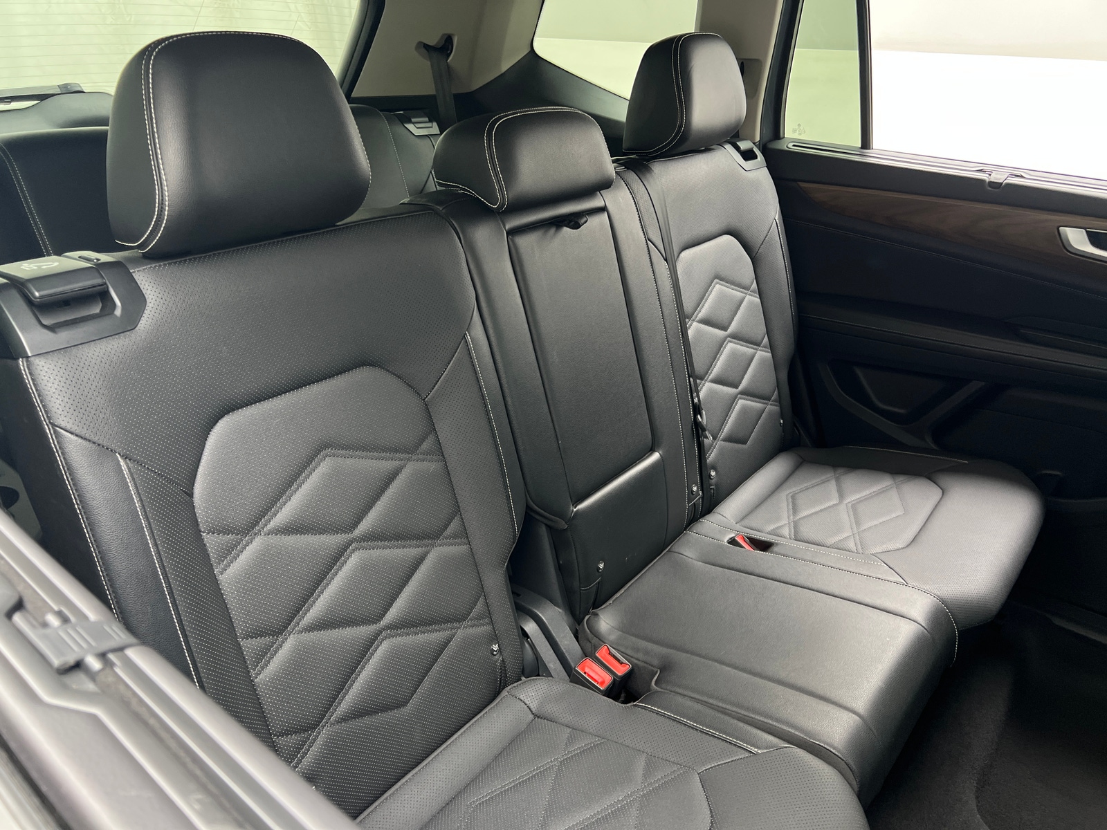 Thumbnail: 2025 Volkswagen Atlas - 5