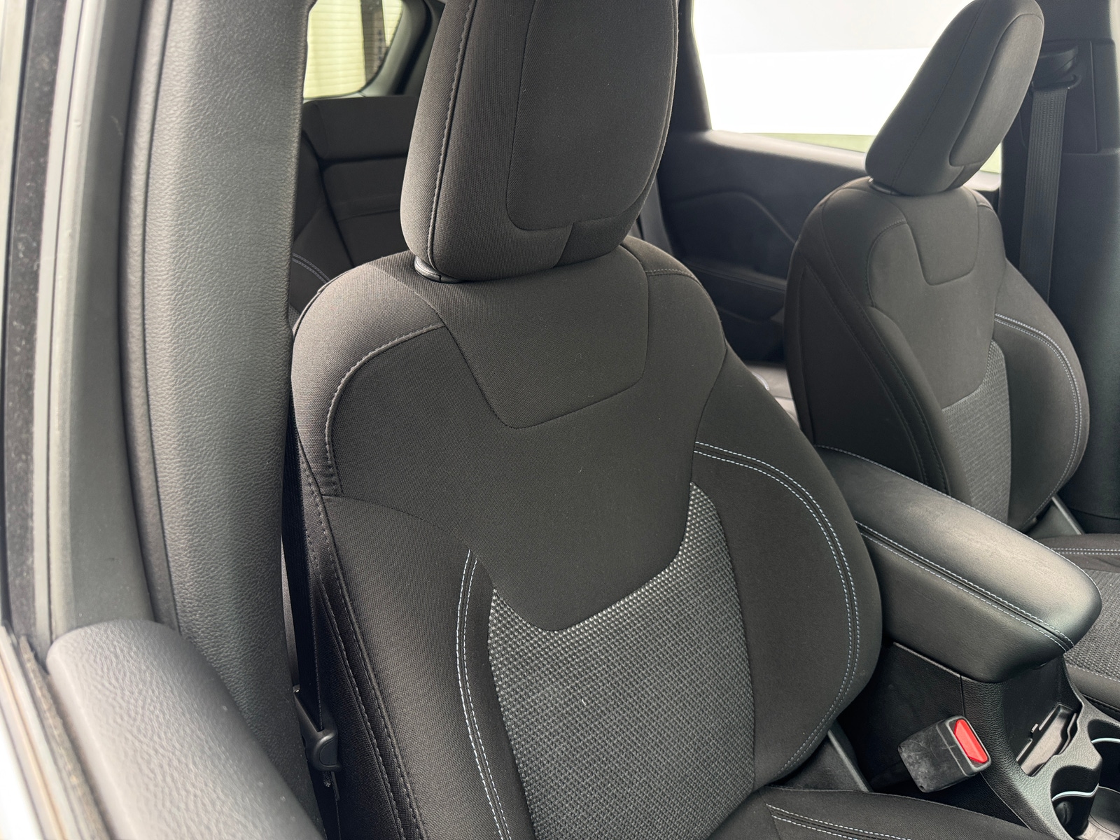 Thumbnail: 2019 Jeep Cherokee - 2