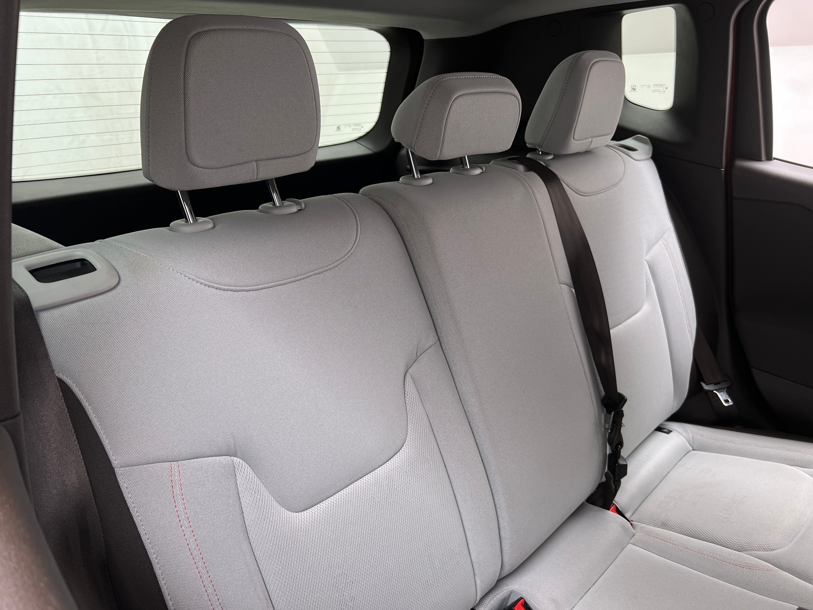 Thumbnail: 2016 Jeep Renegade - 6