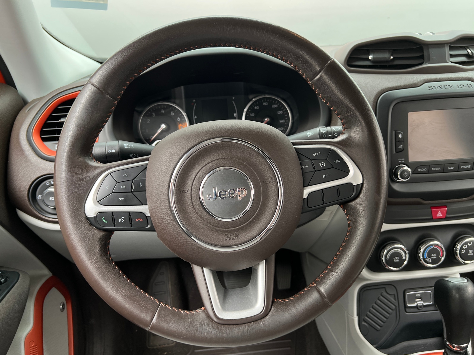 Thumbnail: 2016 Jeep Renegade - 5