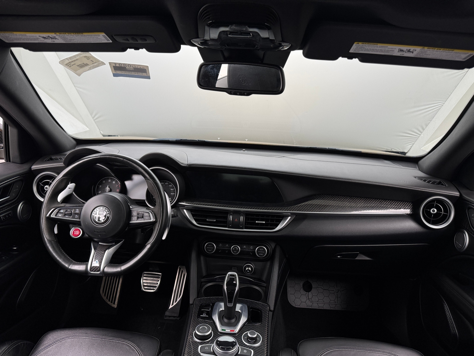 Thumbnail: 2022 Alfa Romeo Stelvio - 2