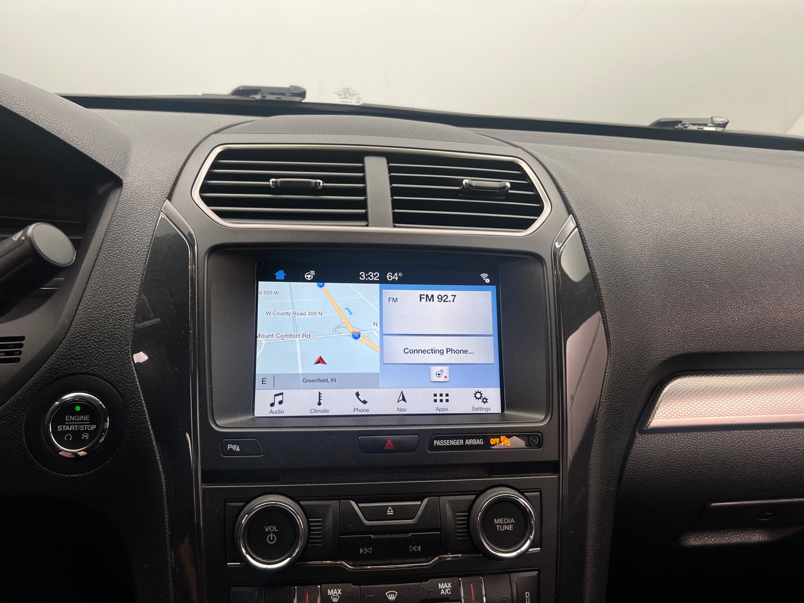 Thumbnail: 2018 Ford Explorer - 3