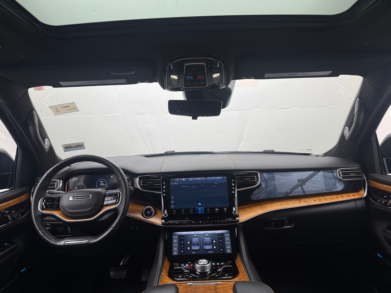 Thumbnail: 2022 Jeep Grand Wagoneer - 2