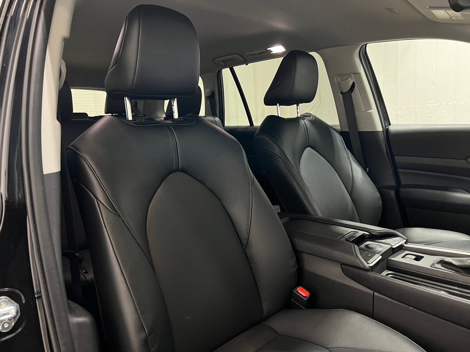 Thumbnail: 2025 Toyota Grand Highlander - 2