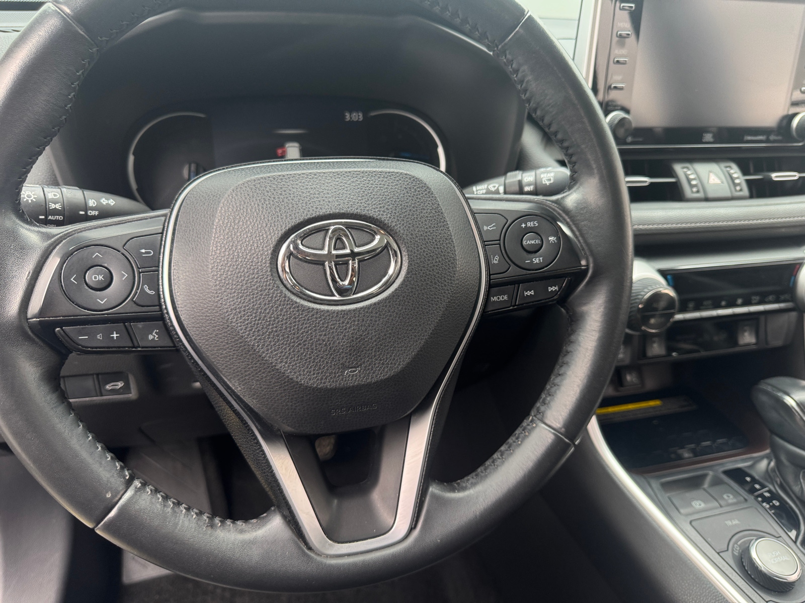 Thumbnail: 2019 Toyota RAV4 - 4