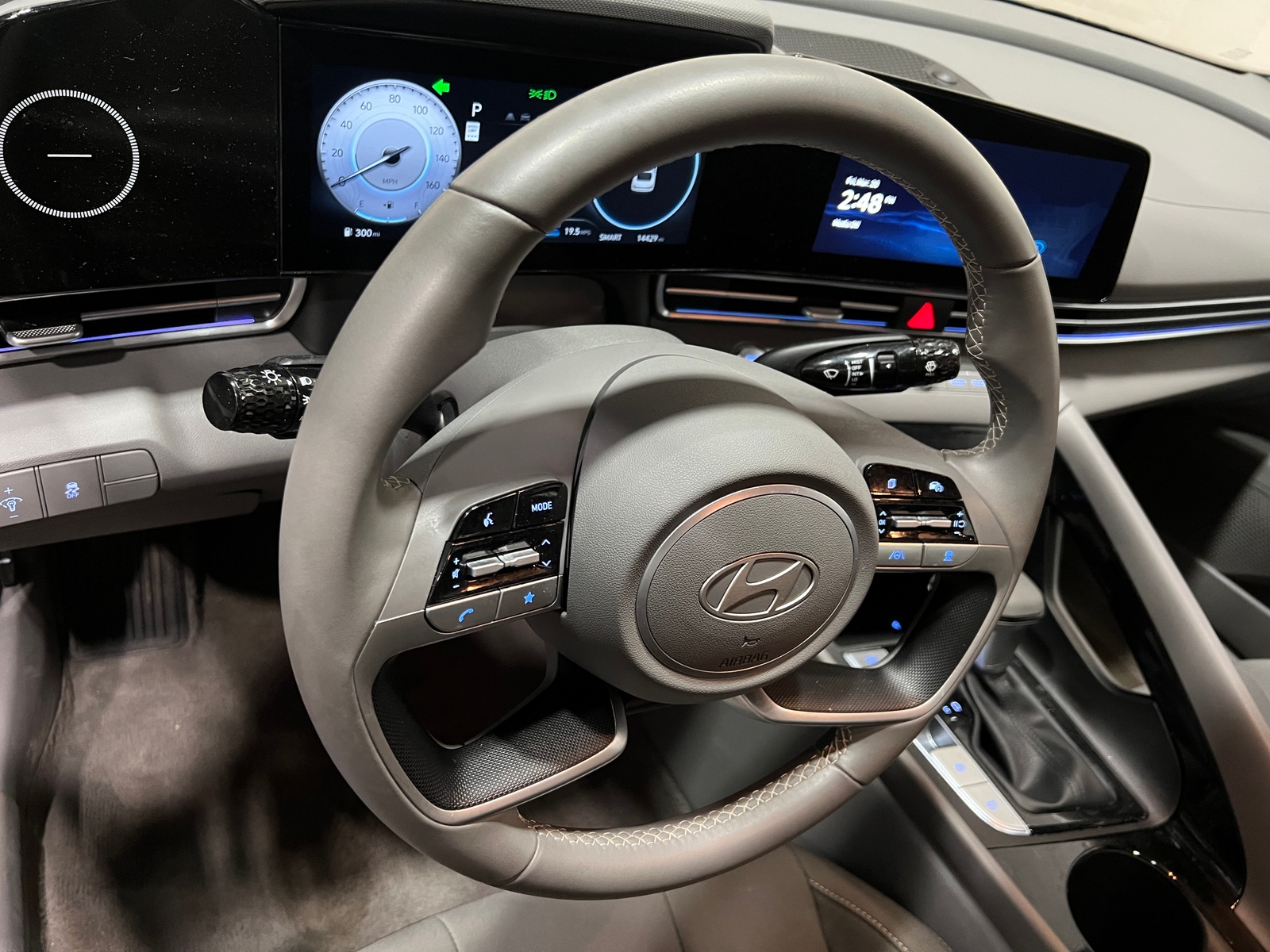 Thumbnail: 2025 Hyundai Elantra - 5