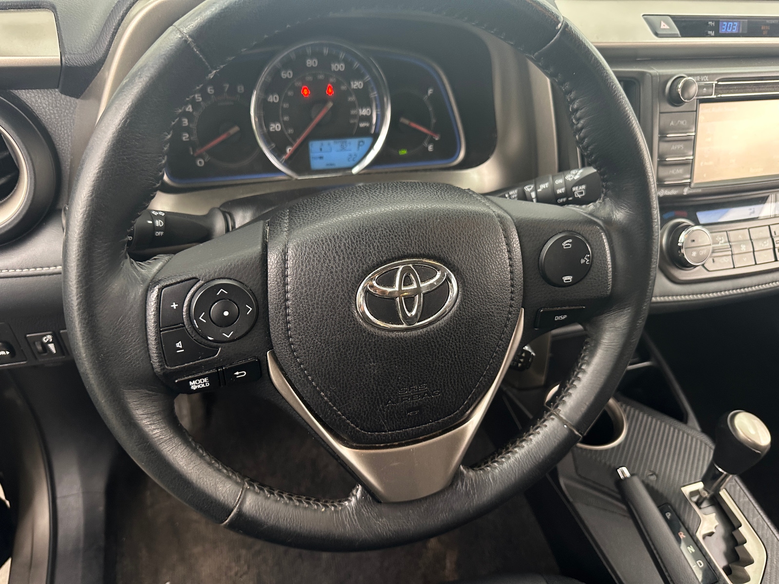 Thumbnail: 2015 Toyota RAV4 - 4