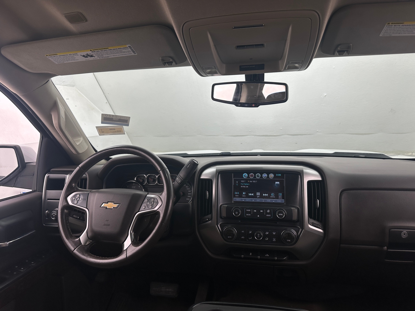 Thumbnail: 2017 Chevrolet Silverado 1500 - 3