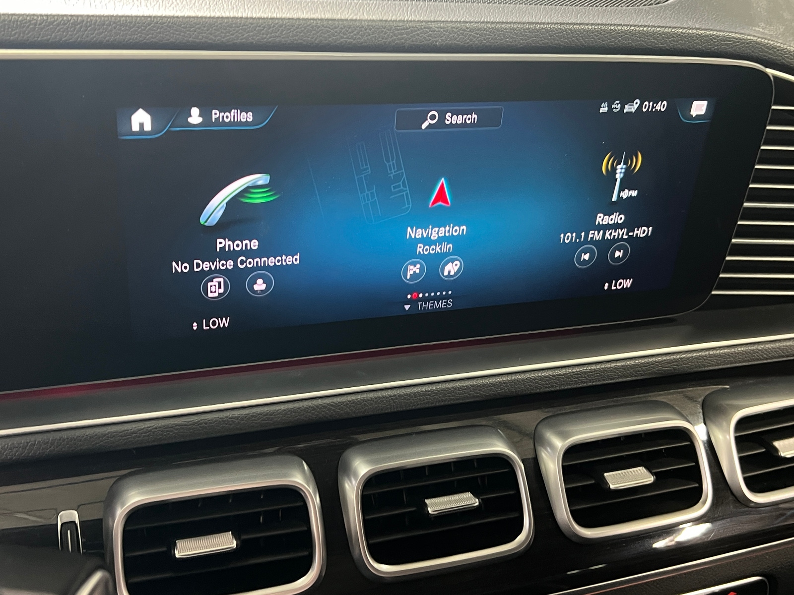 Thumbnail: 2020 Mercedes-Benz GLE - 3