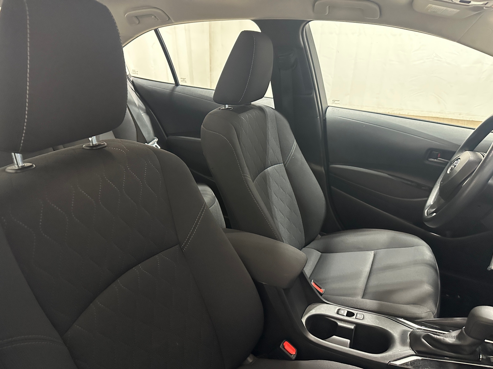 Thumbnail: 2025 Toyota Corolla - 2