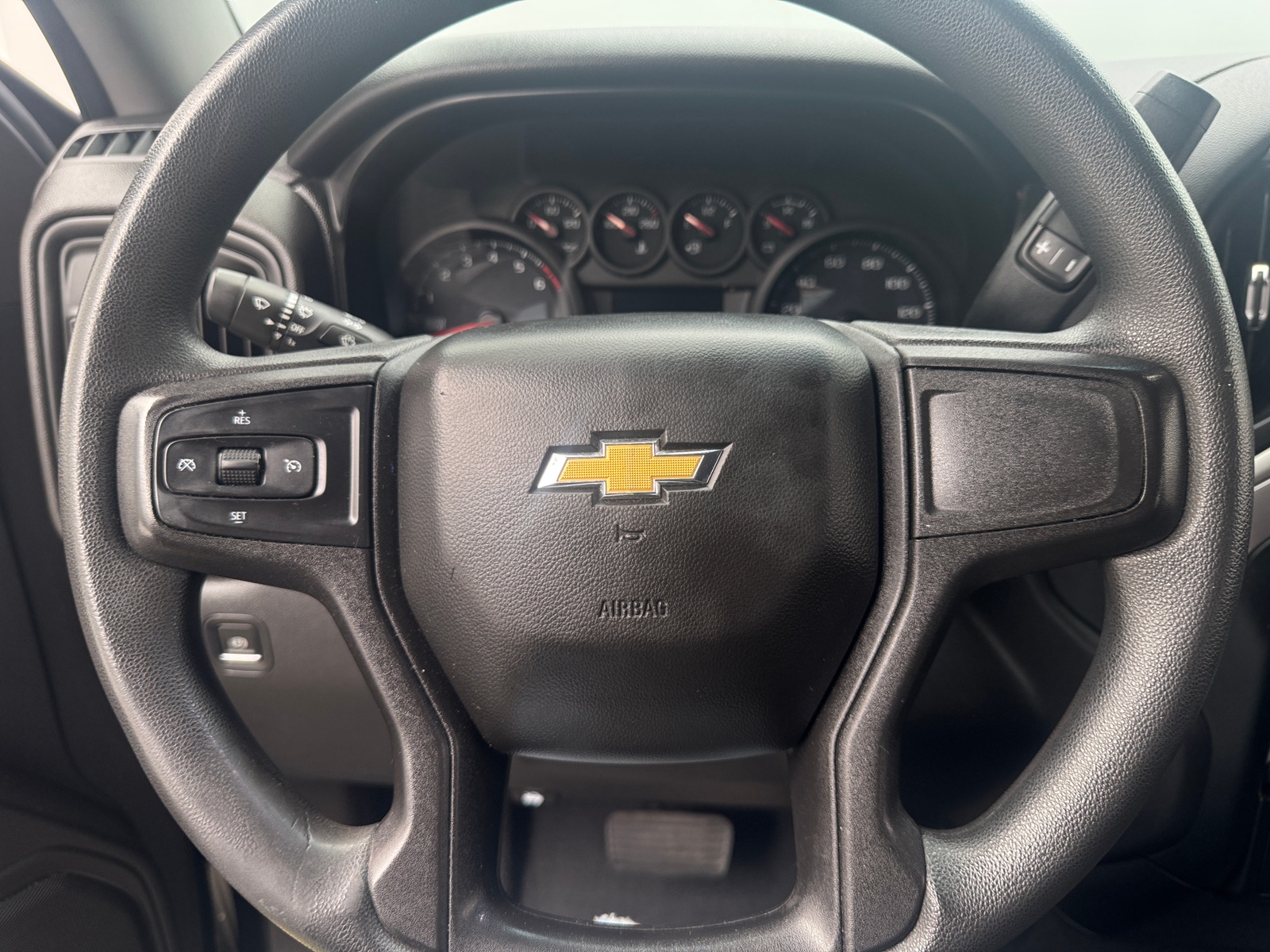 Thumbnail: 2021 Chevrolet Silverado 1500 - 5