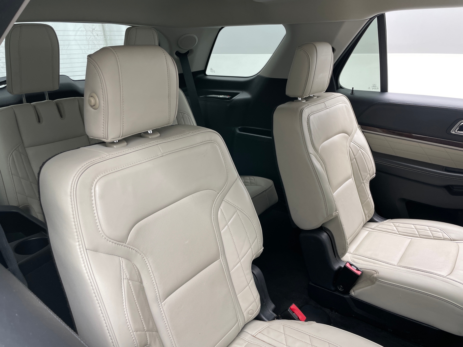 Thumbnail: 2017 Ford Explorer - 5