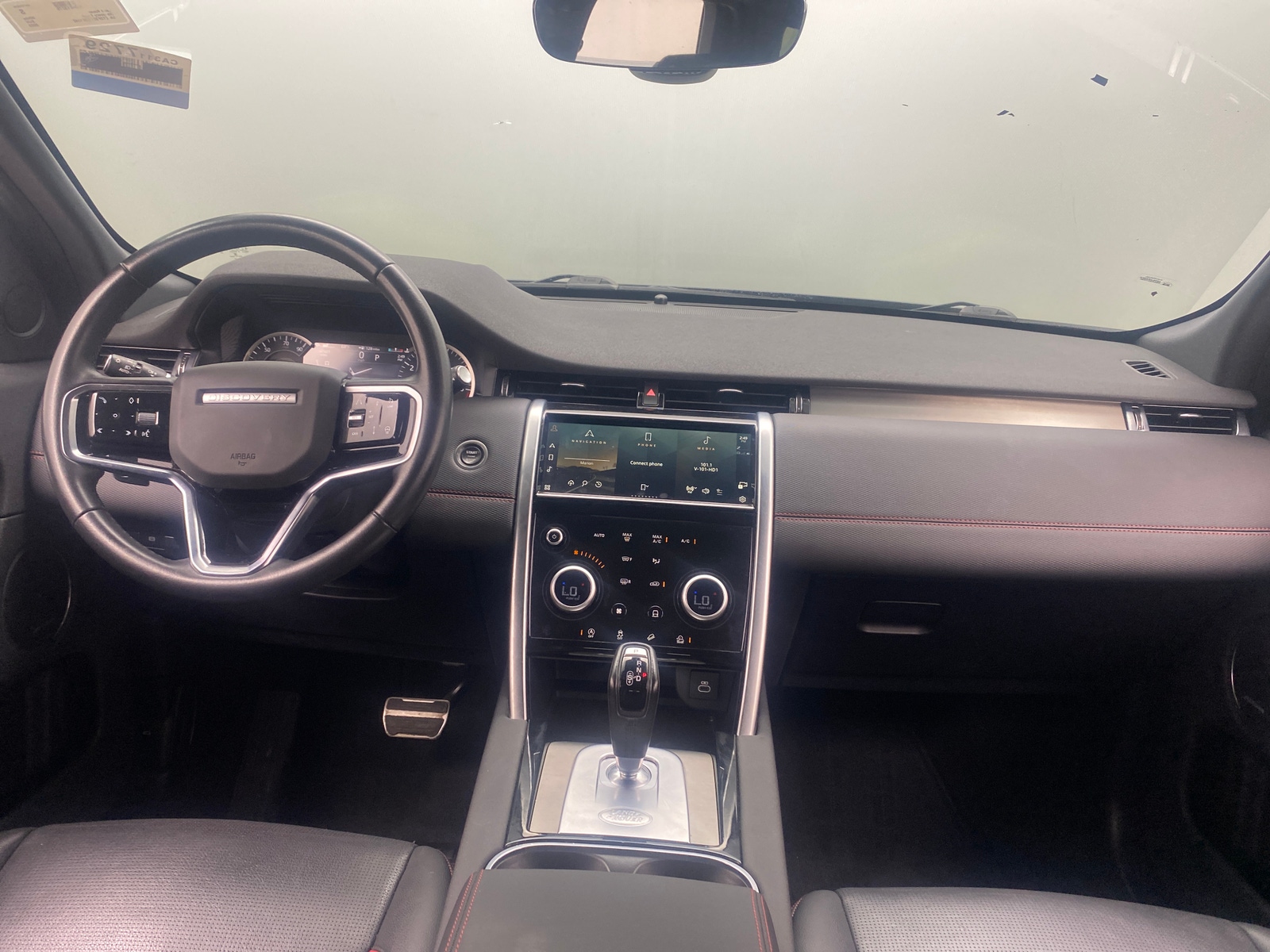 Thumbnail: 2023 Land Rover Discovery Sport - 2