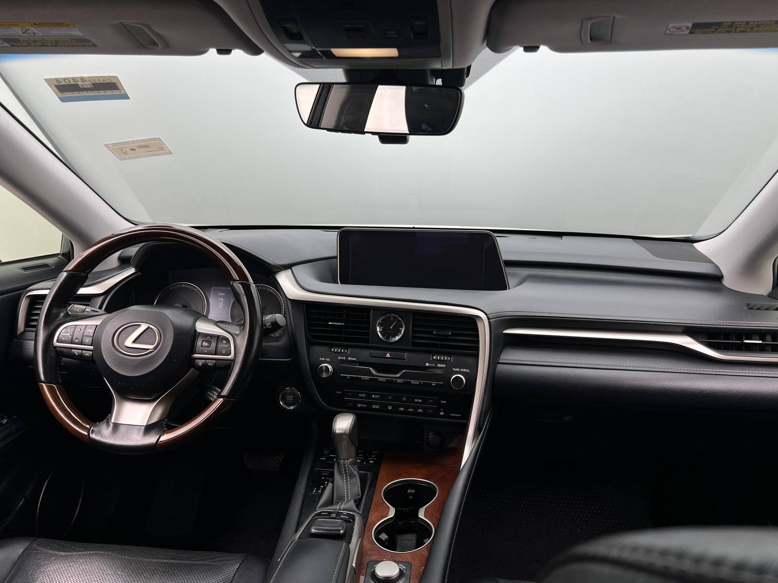 Thumbnail: 2018 Lexus RX - 2