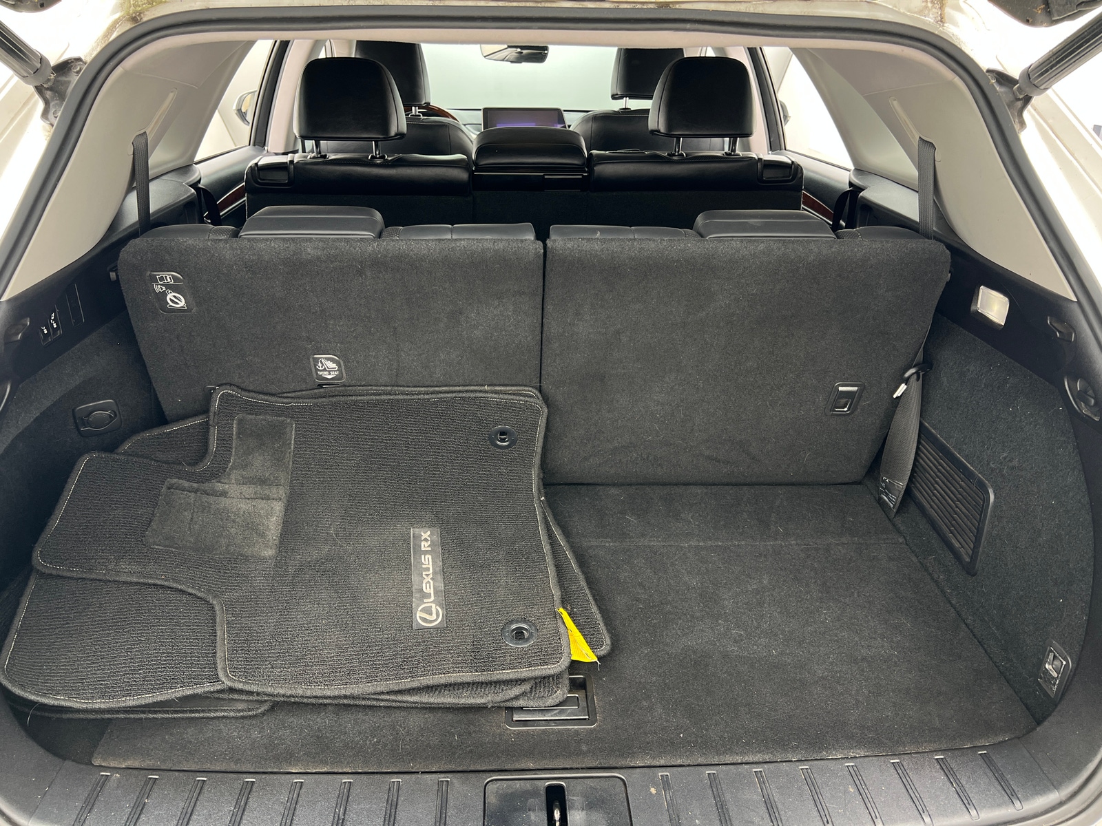 Thumbnail: 2018 Lexus RX - 6