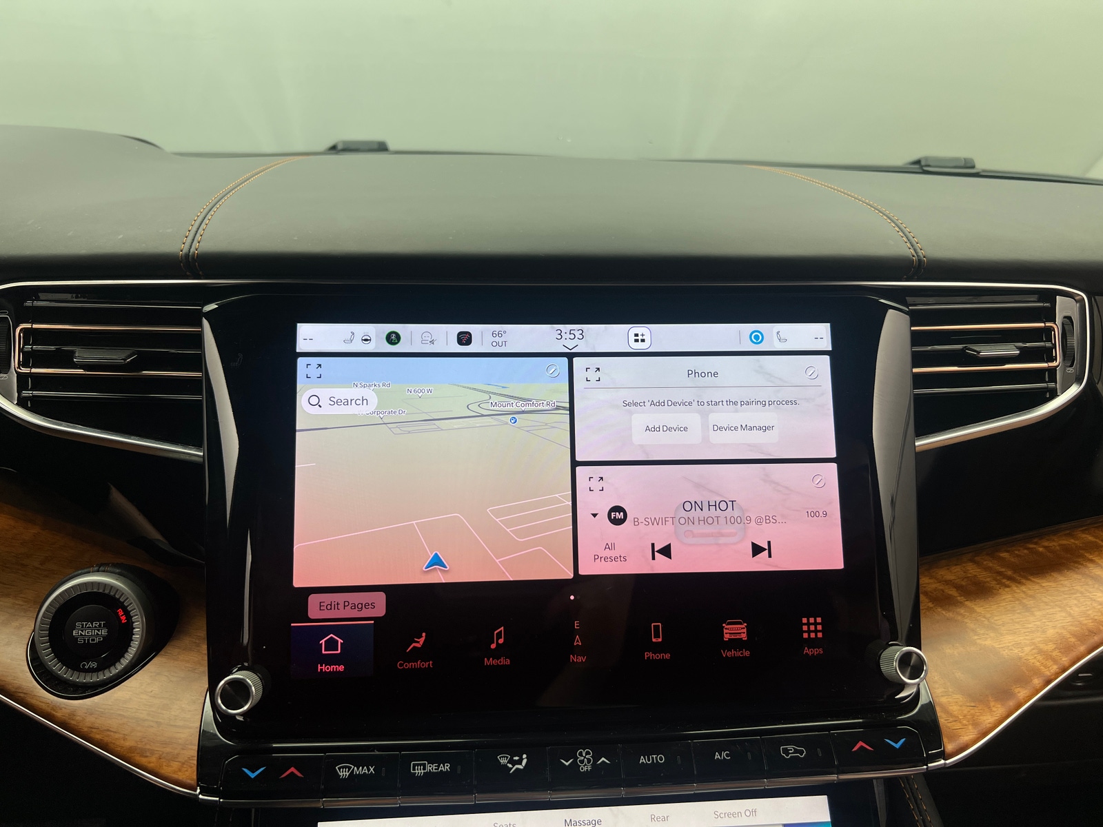 Thumbnail: 2022 Jeep Grand Wagoneer - 3