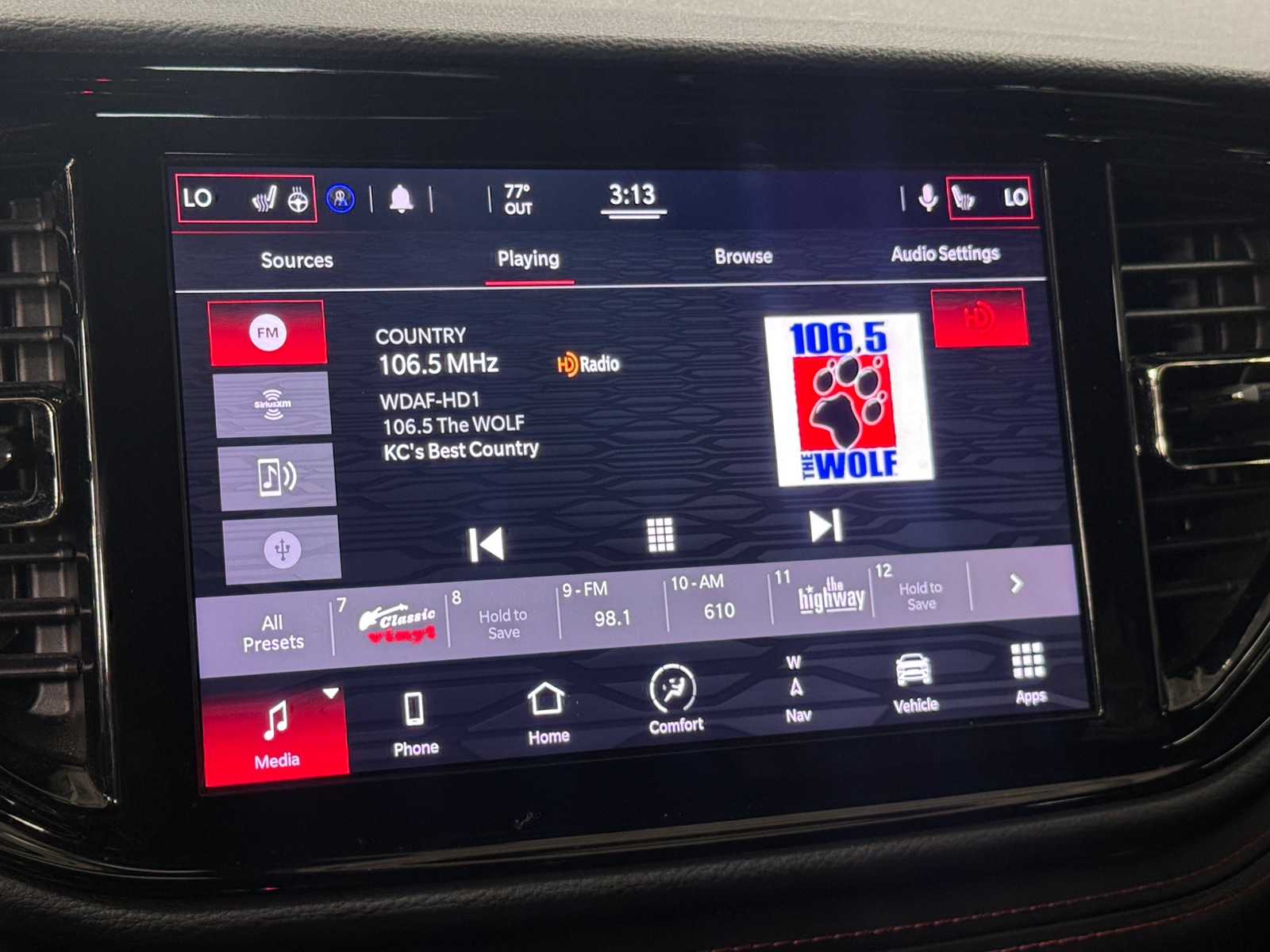 Thumbnail: 2021 Dodge Durango - 3