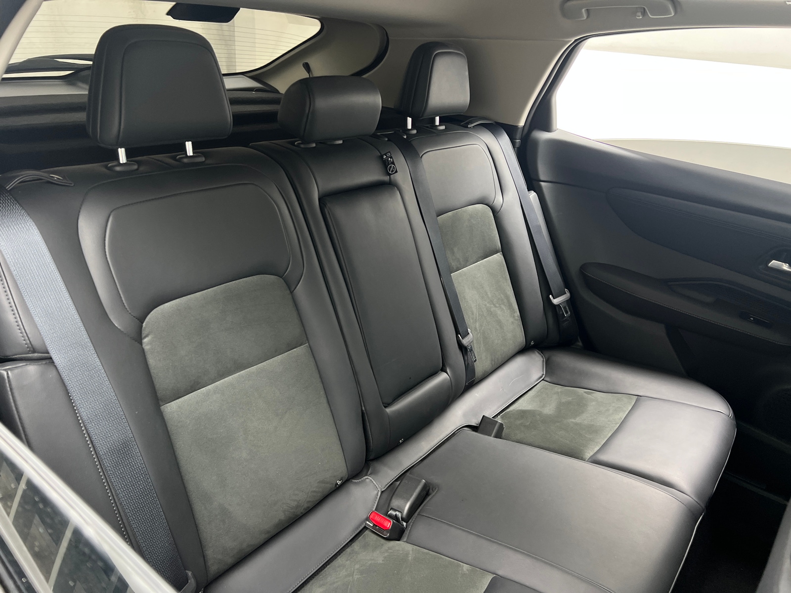 Thumbnail: 2023 Nissan Ariya - 5