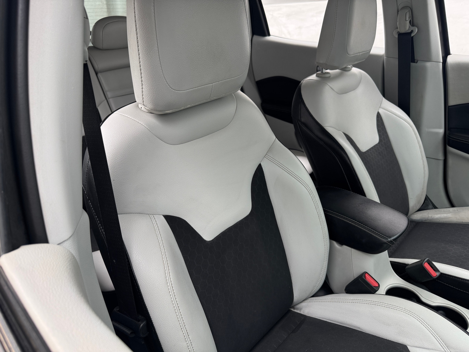 Thumbnail: 2018 Jeep Compass - 2