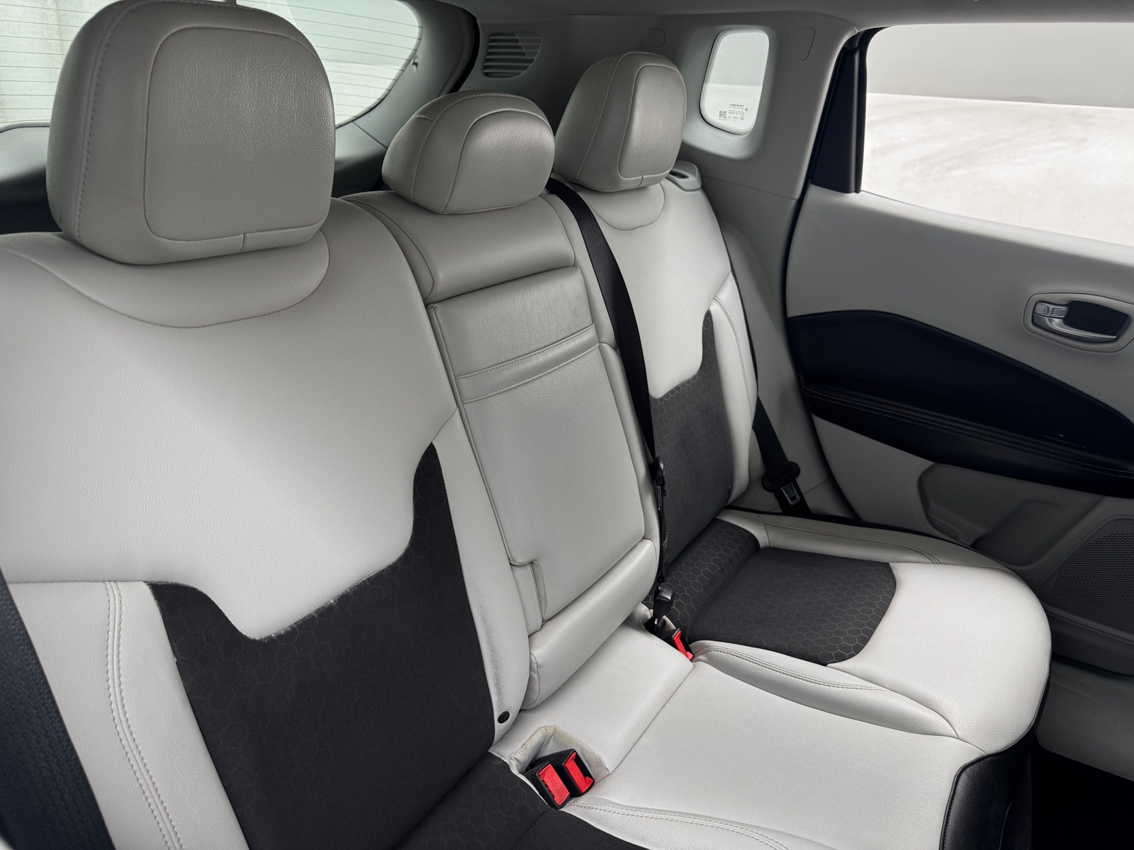 Thumbnail: 2018 Jeep Compass - 6