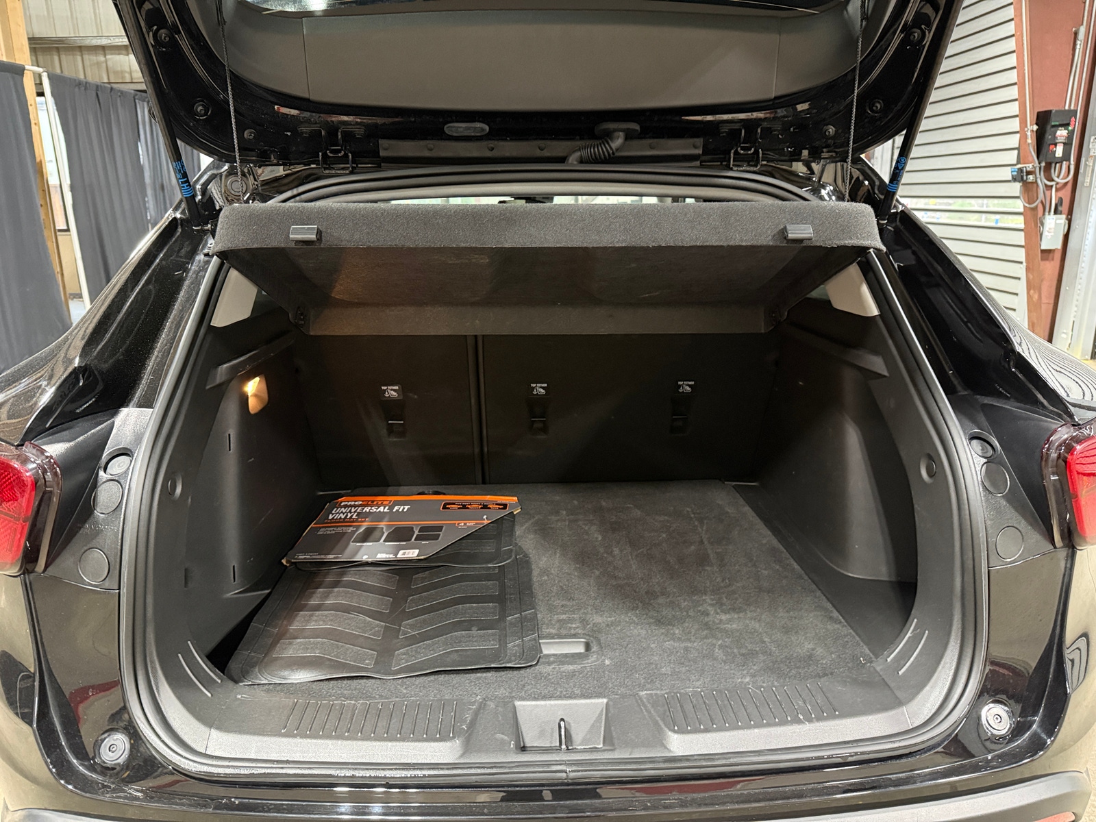 Thumbnail: 2025 Chevrolet Trax - 7