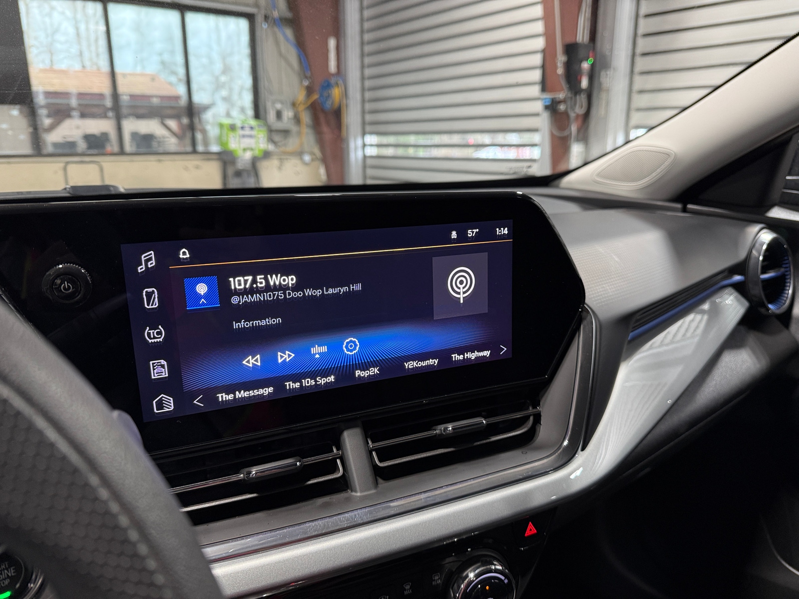 Thumbnail: 2025 Chevrolet Trax - 4