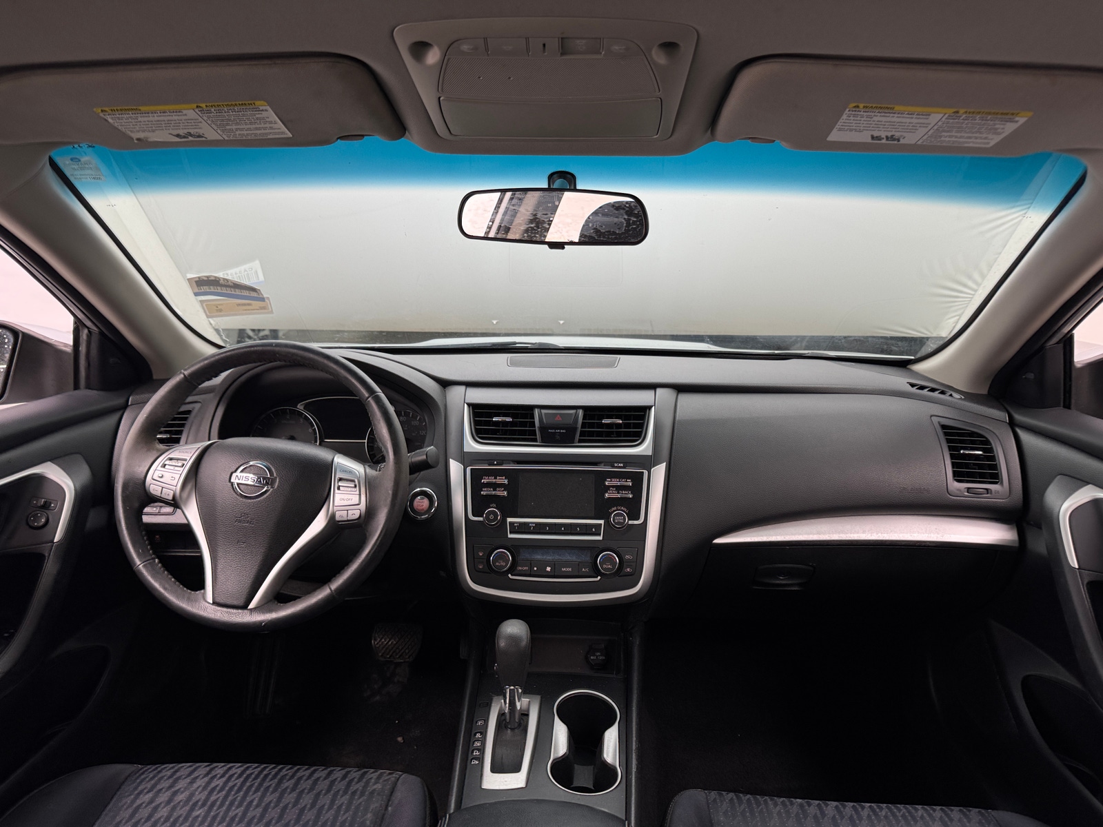 Thumbnail: 2017 Nissan Altima - 3