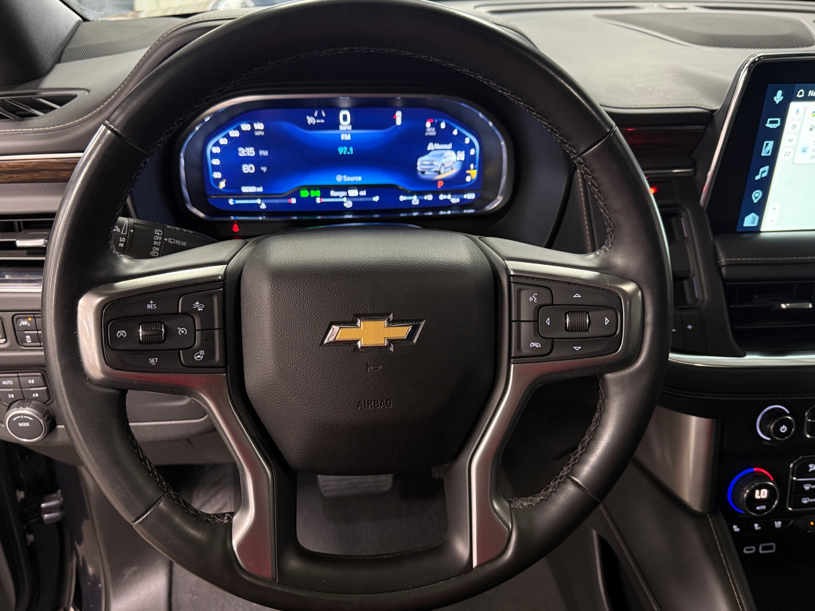 Thumbnail: 2023 Chevrolet Suburban - 4