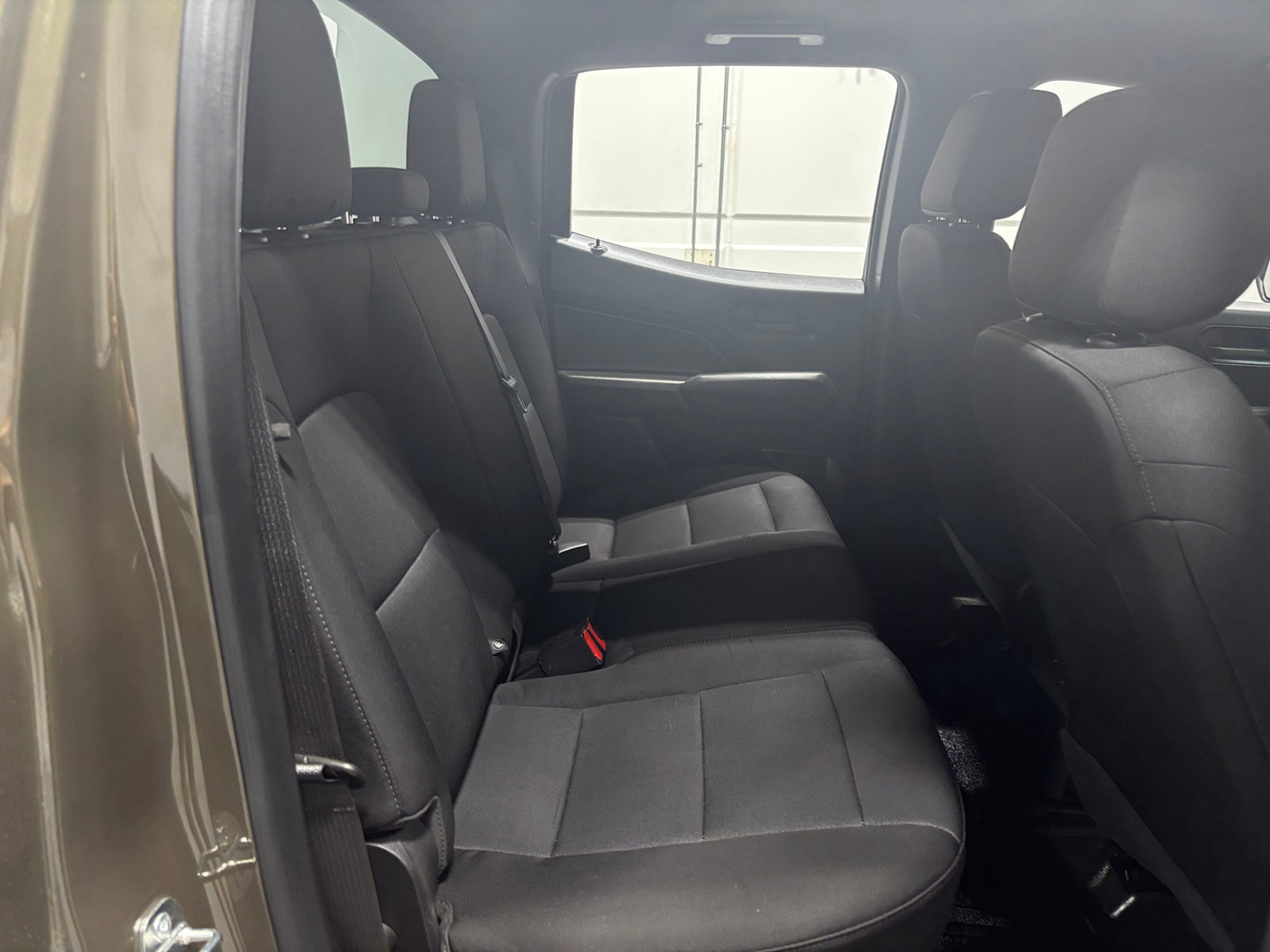 Thumbnail: 2023 Chevrolet Colorado - 6