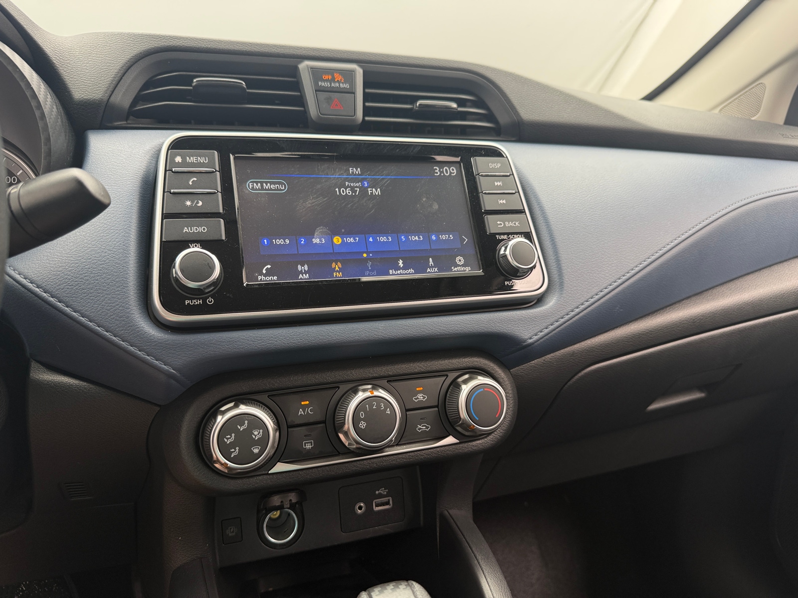 Thumbnail: 2025 Nissan Versa - 4