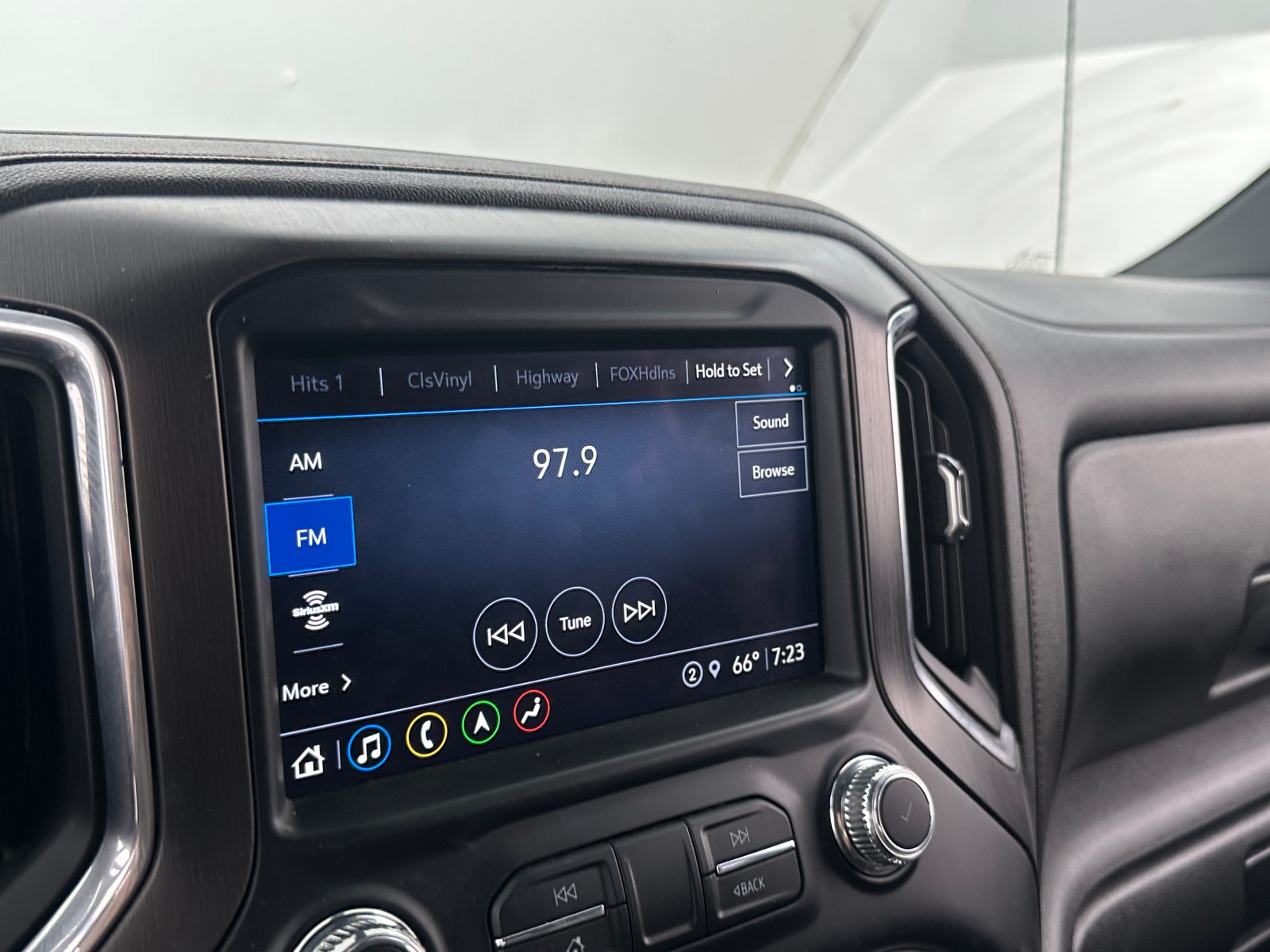 Thumbnail: 2022 GMC Sierra 1500 - 3