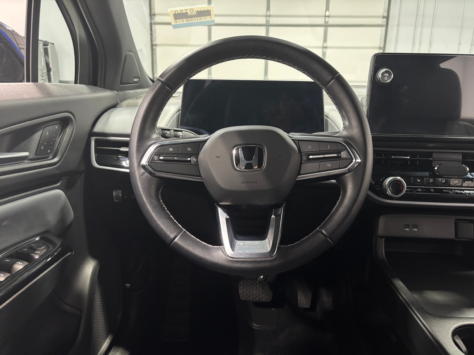 Thumbnail: 2024 Honda Prologue - 4