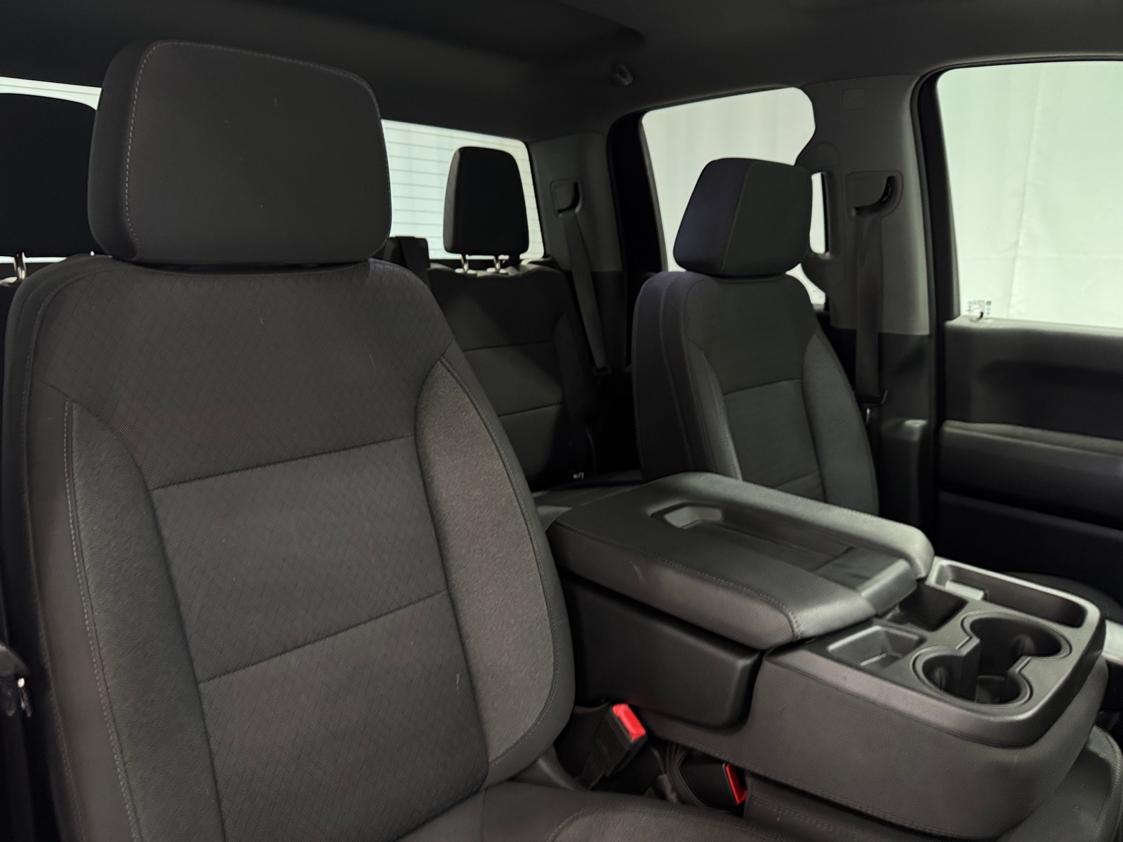 Thumbnail: 2022 Chevrolet Silverado 1500 - 2