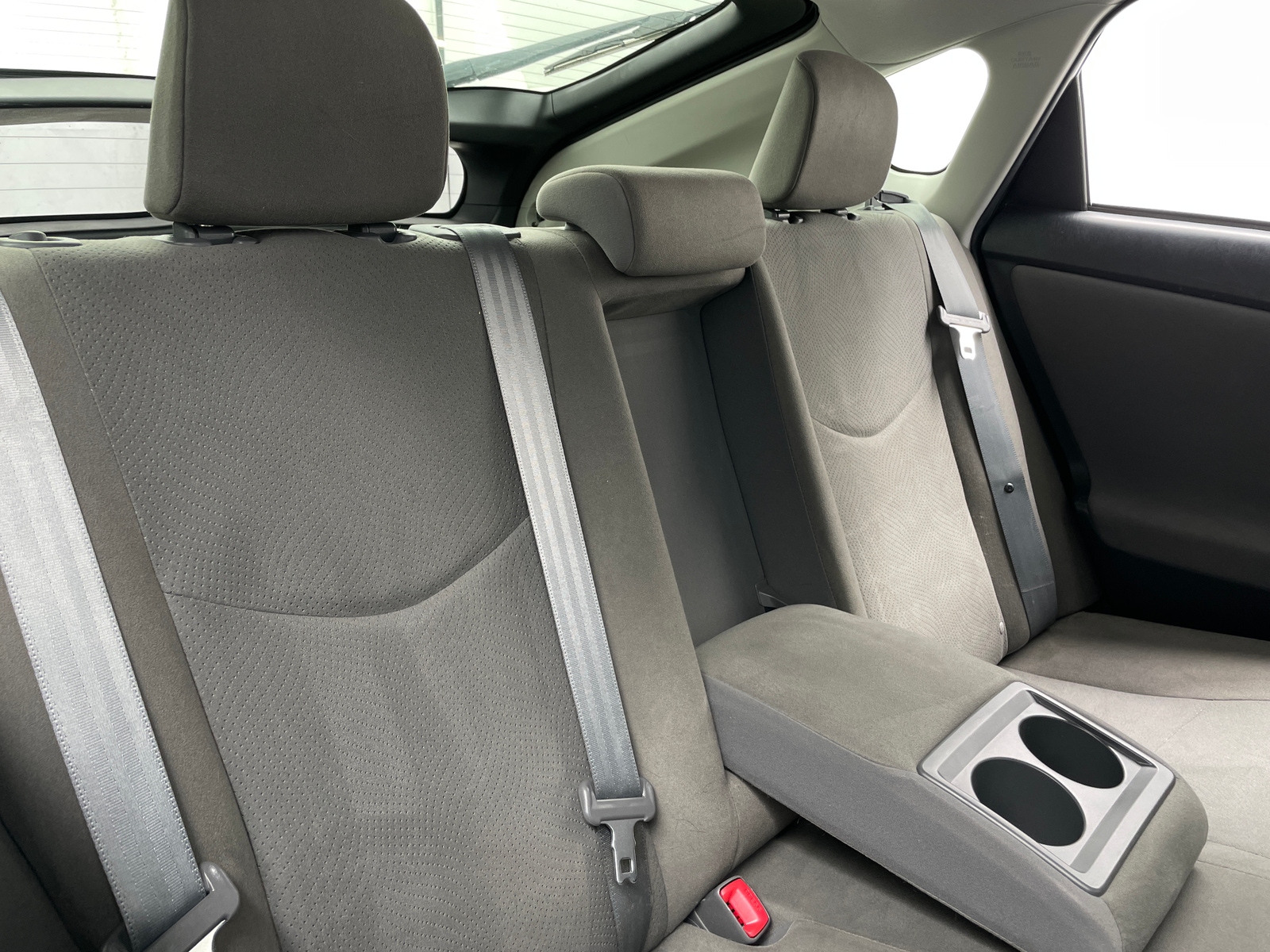 Thumbnail: 2015 Toyota Prius - 6