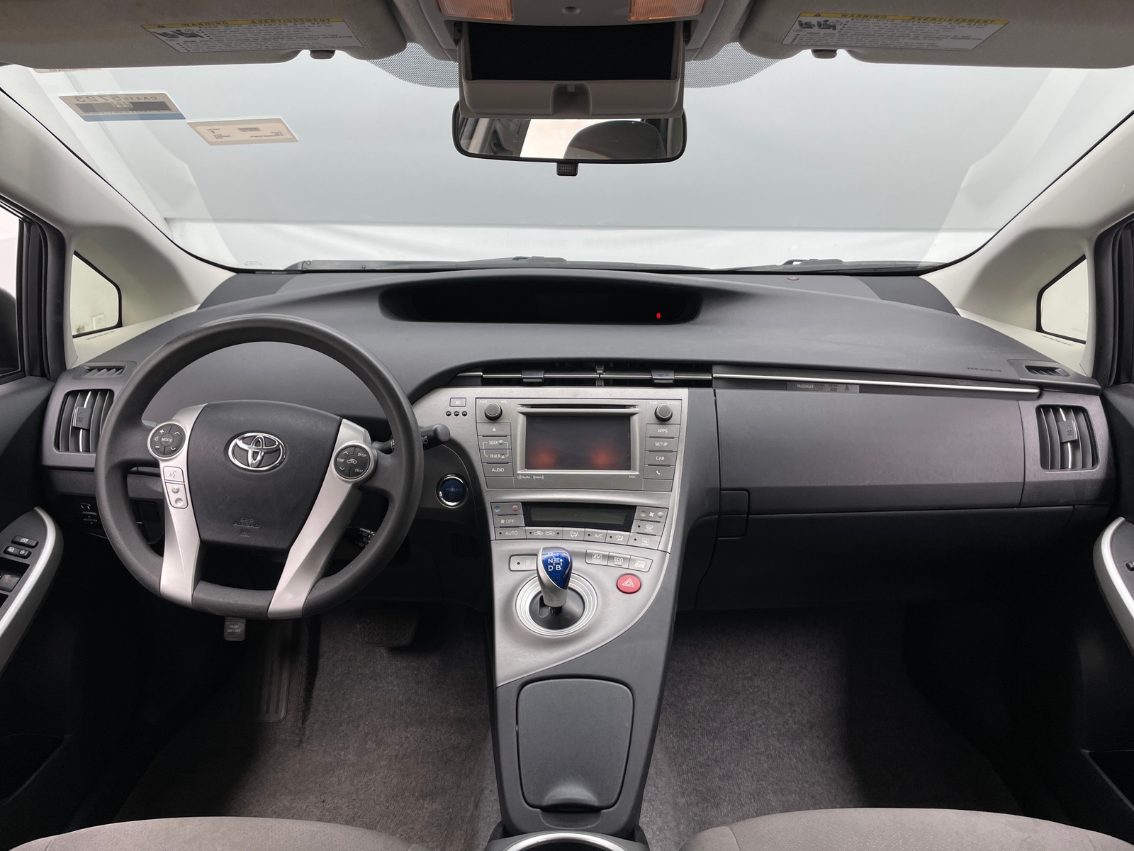 Thumbnail: 2015 Toyota Prius - 3