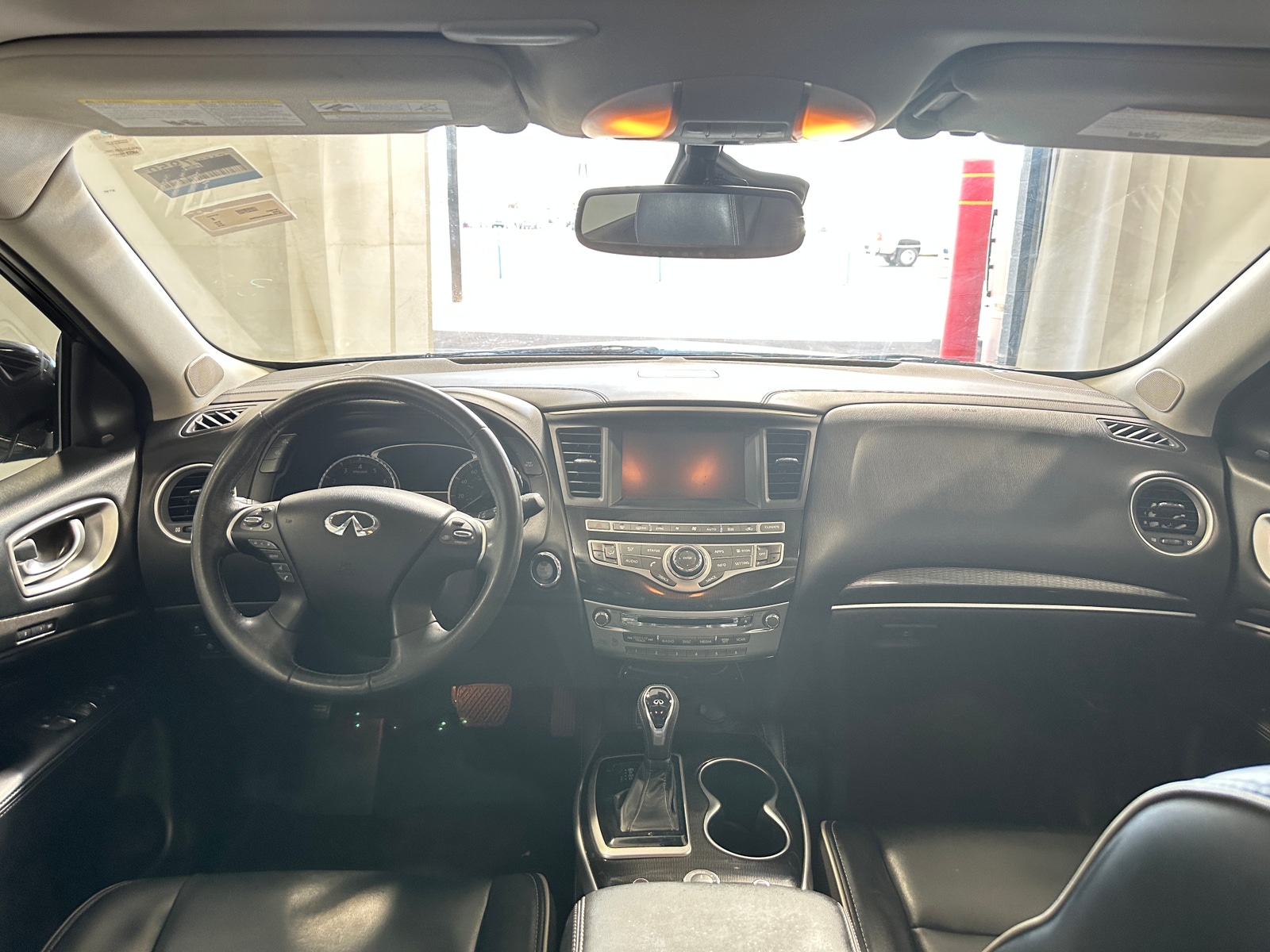 Thumbnail: 2019 INFINITI QX60 - 3