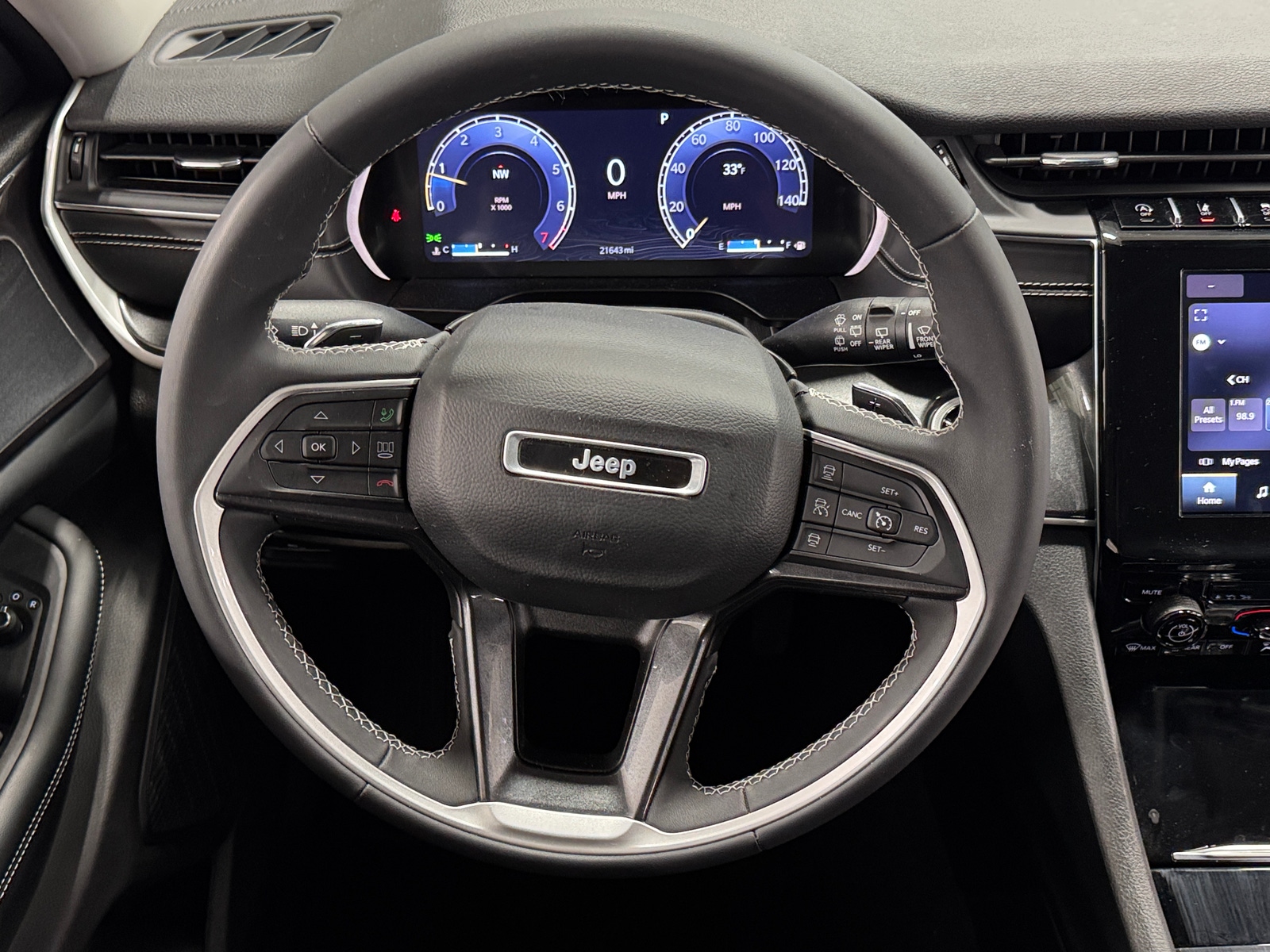 Thumbnail: 2023 Jeep Grand Cherokee - 5