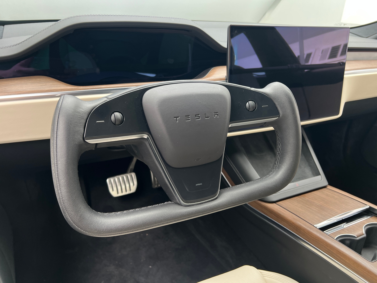 Thumbnail: 2022 Tesla Model S - 3